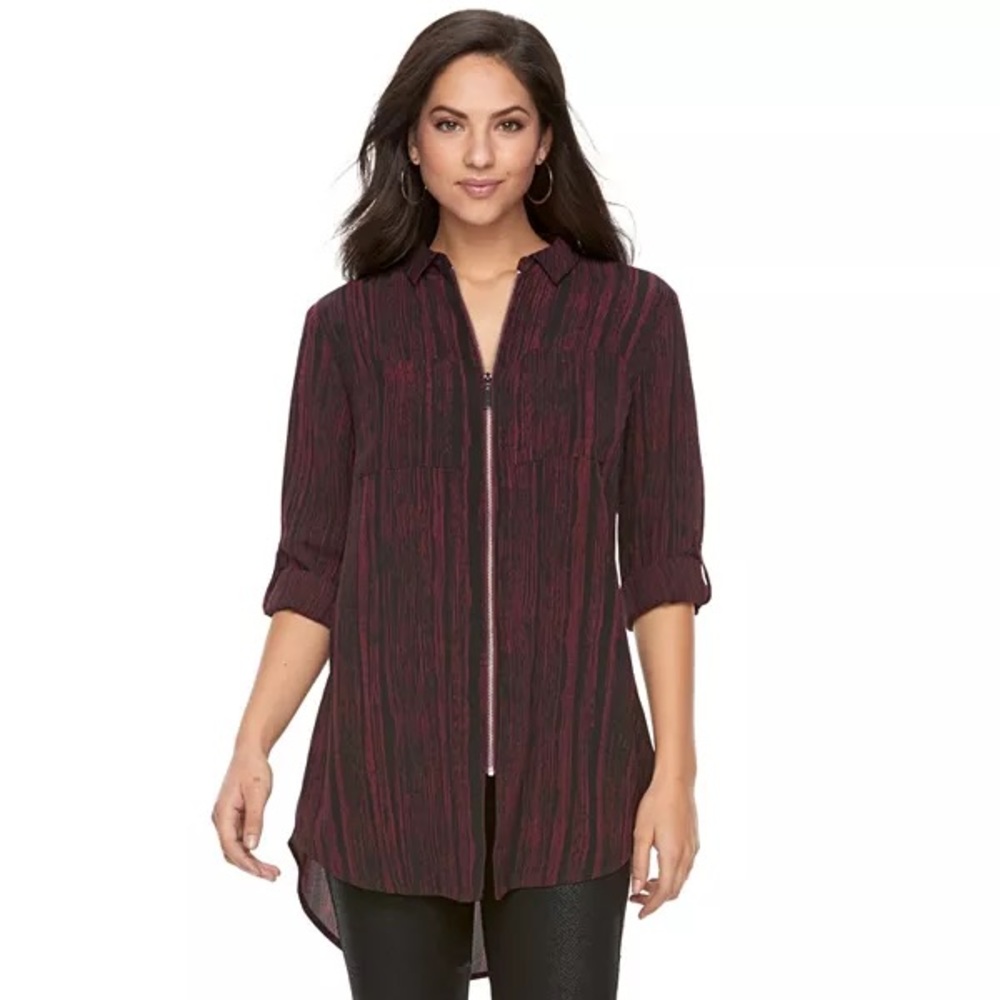 Rock & Republic Burgundy Tunic Top